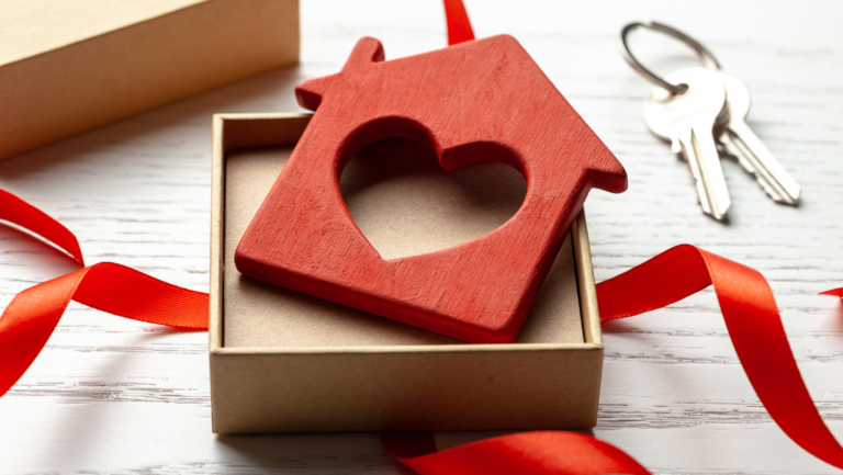 Curating the Perfect Housewarming Gift Registry